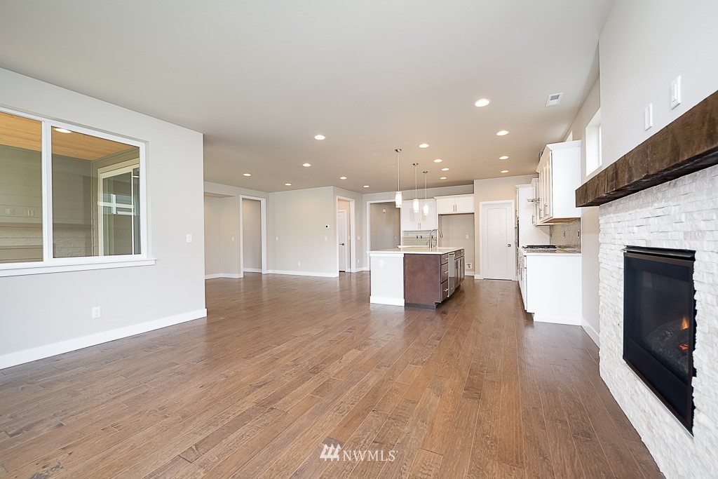 923 South 49th Street Renton, WA 98055 - Photo 9 of 25
