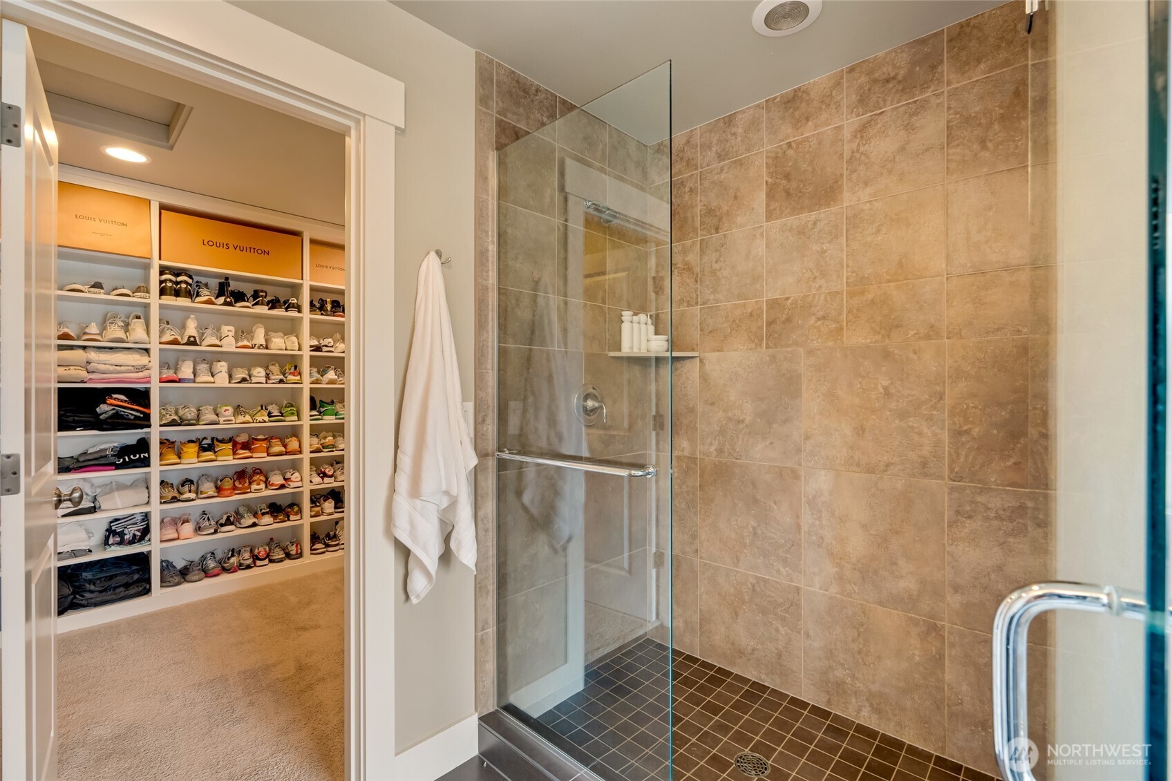 619 Graham Avenue Northeast Renton, WA 98059 - Photo 28 of 40 a bathroom with a shower