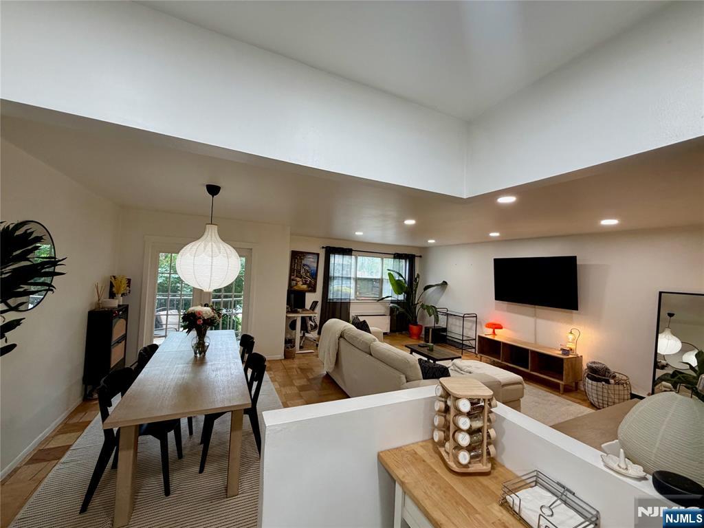 1111 River Road, Unit F 1 Edgewater, NJ 07020 - Photo 2 of 19