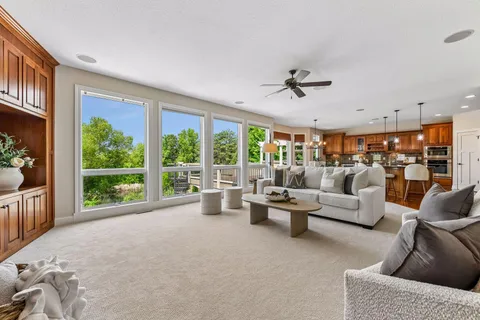 $1,100,000 | 6137 Niagara Lane North, Plymouth, MN 55446