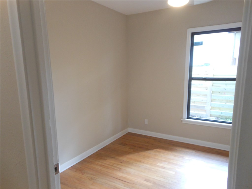 4615 Banister Lane Austin, TX 78745 - Photo 14 of 15