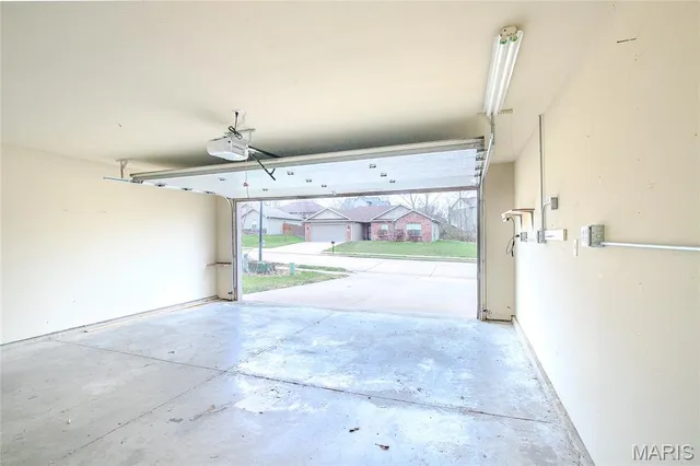 $295,000 | 4106 Creve Coeur Drive, Columbia, MO 65202