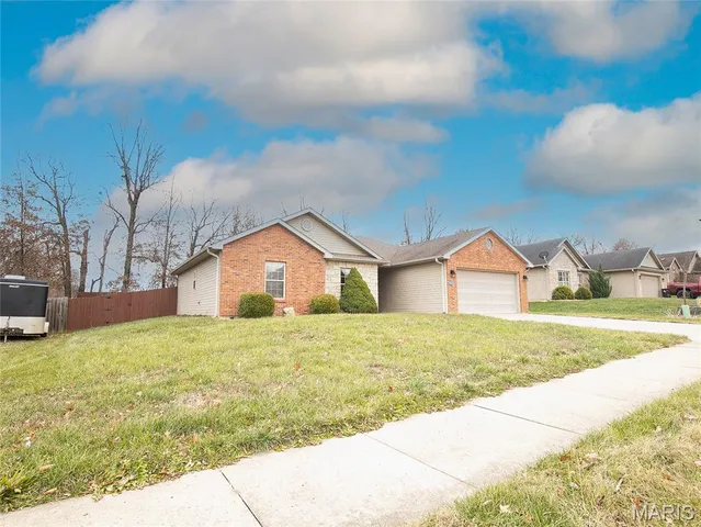 $295,000 | 4106 Creve Coeur Drive, Columbia, MO 65202