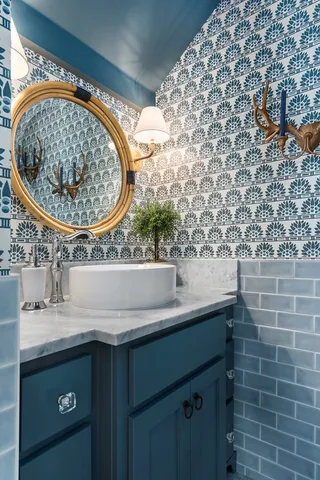 a view of washer and dryer with wooden floor