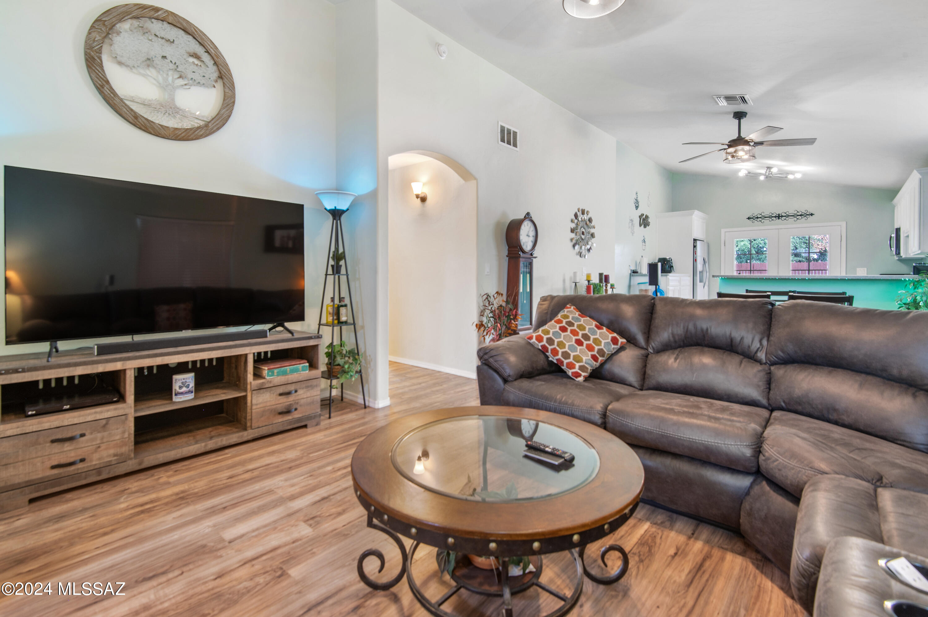 2711 West Milton Road Tucson, AZ 85746 - Photo 14 of 35 Gallery Image 14