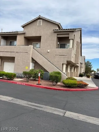 $1,795 | 2100 Quarry Ridge Street, Unit 202, Las Vegas, NV 89117