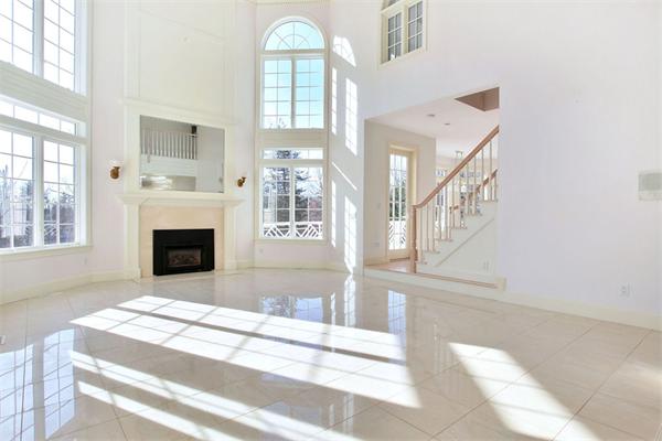 139 Spring Street Shrewsbury, MA 01545 - Photo 12 of 29 Gallery Image 12