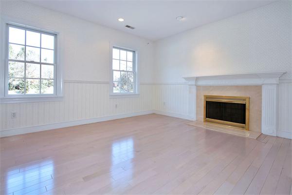 139 Spring Street Shrewsbury, MA 01545 - Photo 18 of 29 Gallery Image 18