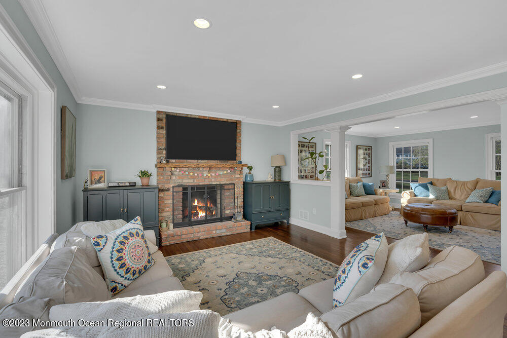 210 Richdale Road Colts Neck, NJ 07722 - Photo 7 of 40 017_dsc05262-1