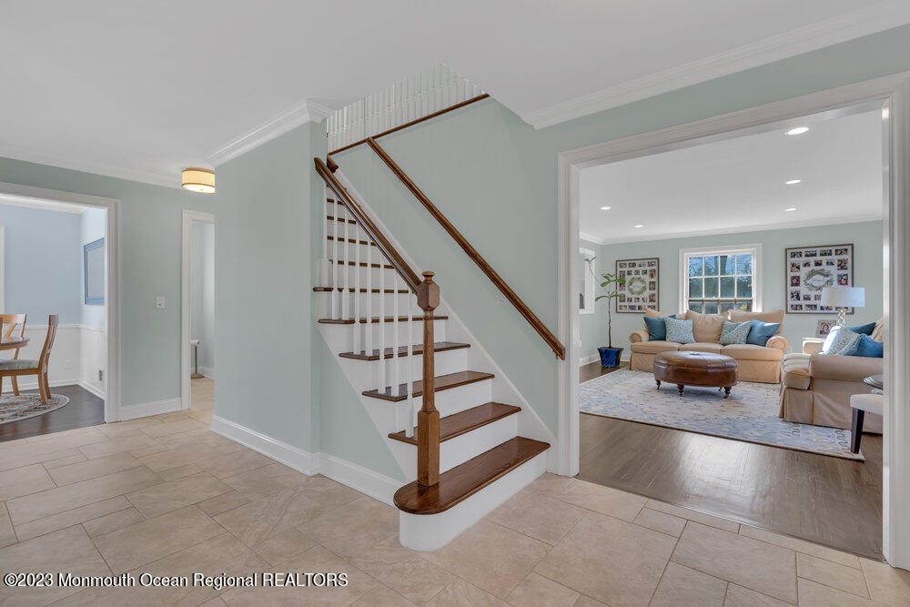 210 Richdale Road Colts Neck, NJ 07722 - Photo 10 of 40 010_dsc05227