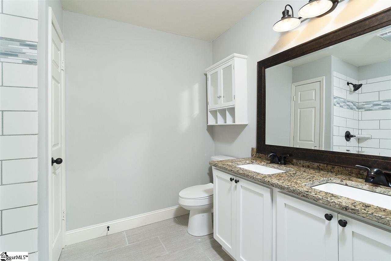207 Sheffield Road Greer, SC 29651 - Photo 14 of 32