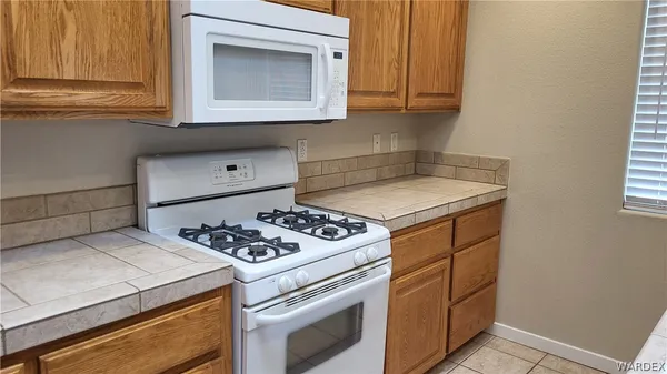 $1,800 | 2105 East Crystal Drive, Fort Mohave, AZ 86426