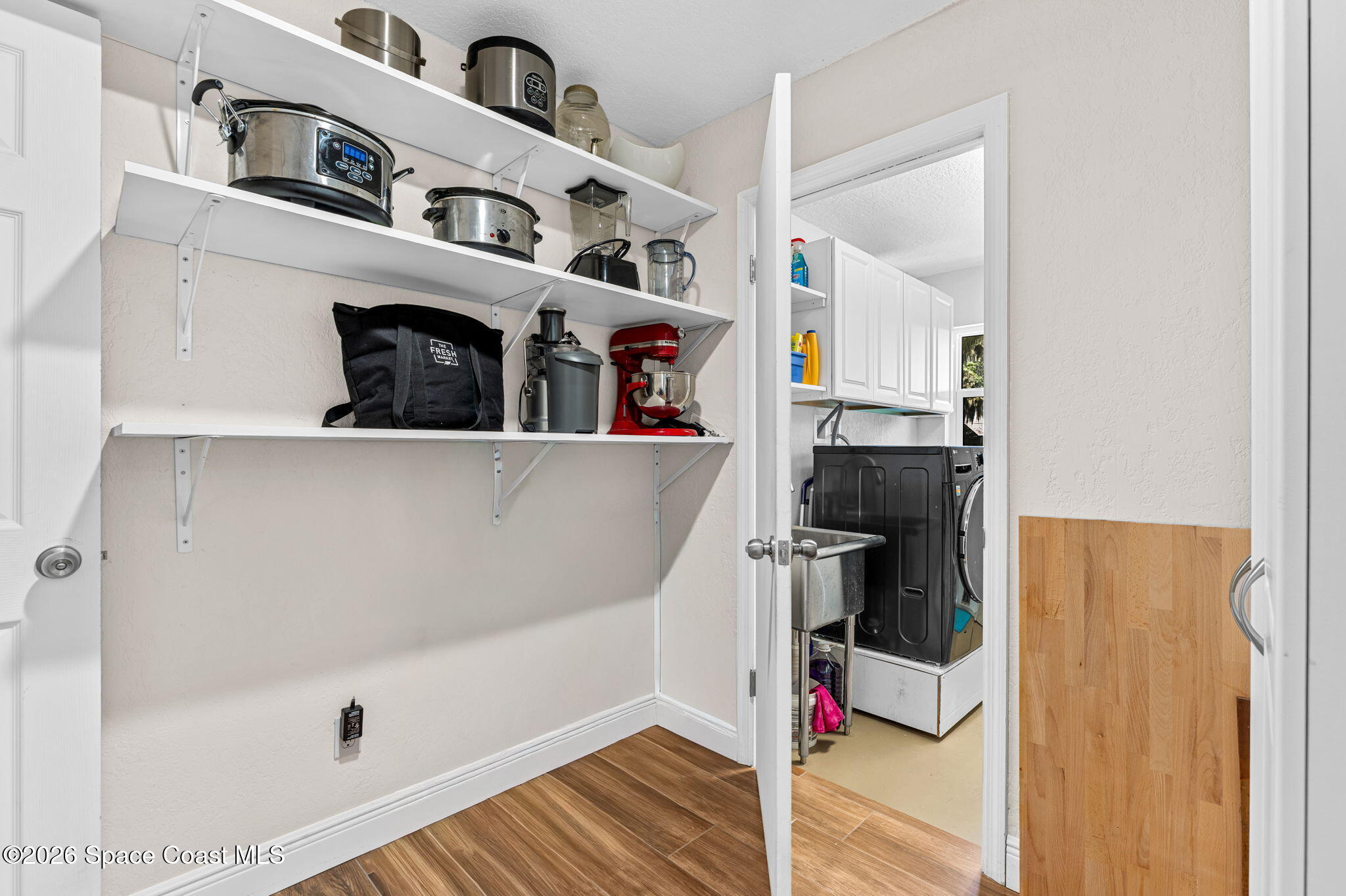 3480 Turtle Mound Road Melbourne, FL 32934 - Photo 26 of 69 pantry 2