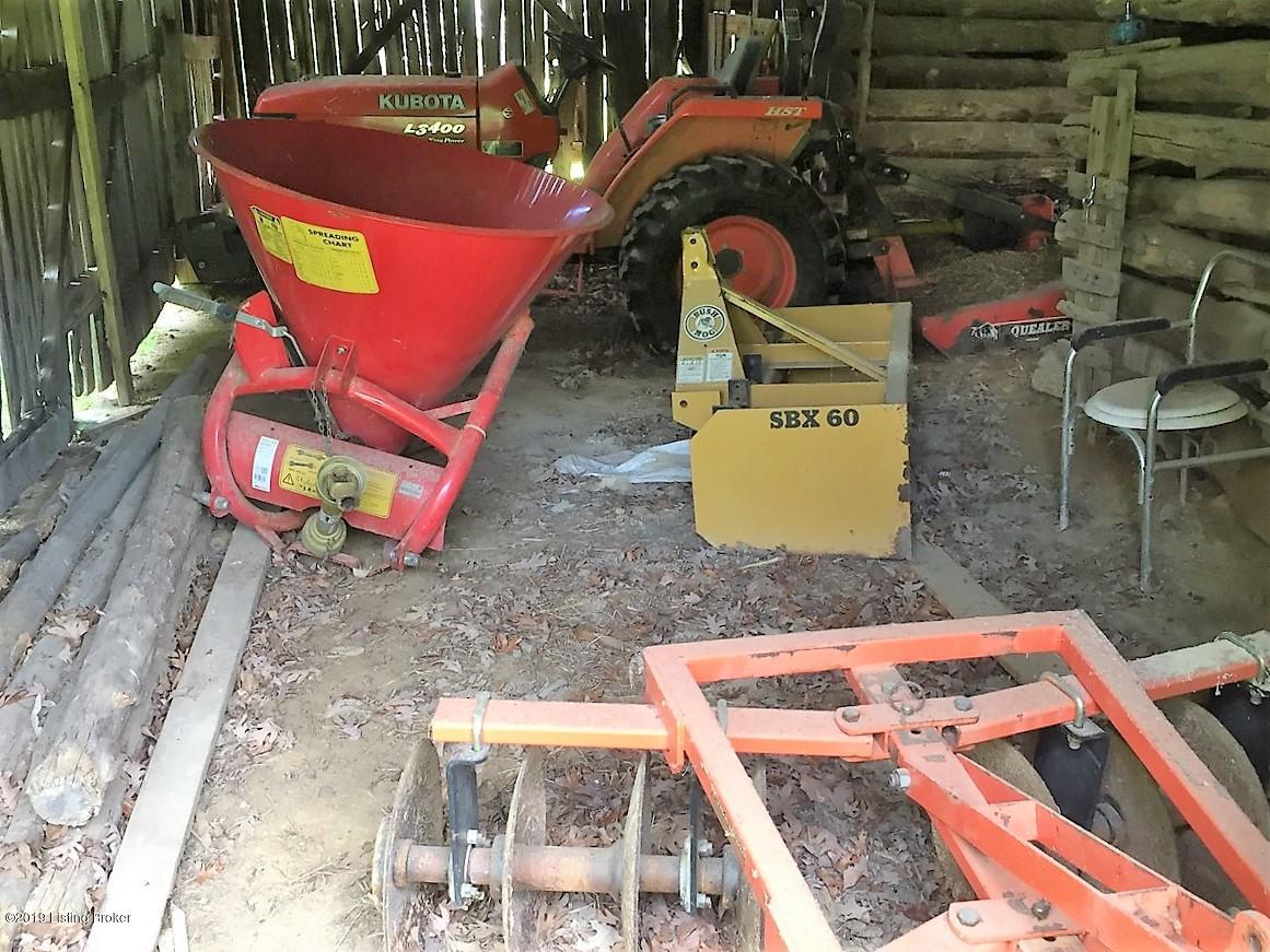 386 Salem Church Road Bee Spring, KY 42207 - Photo 20 of 64 Barn13