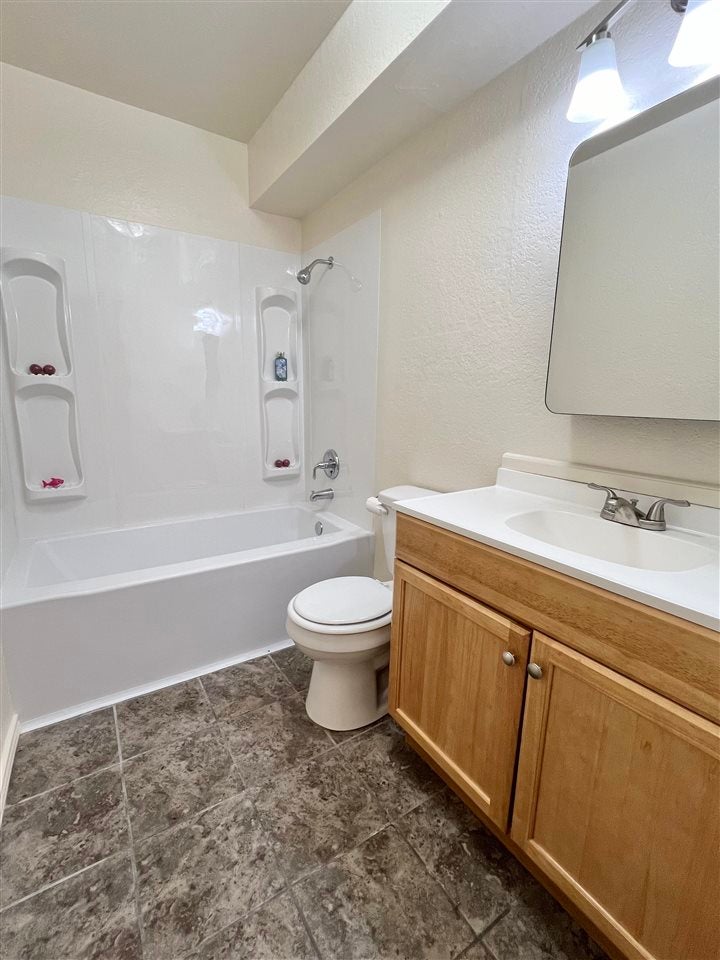 210 East Maple Avenue Perry, OK 73077 - Photo 15 of 22 Gallery Image 15