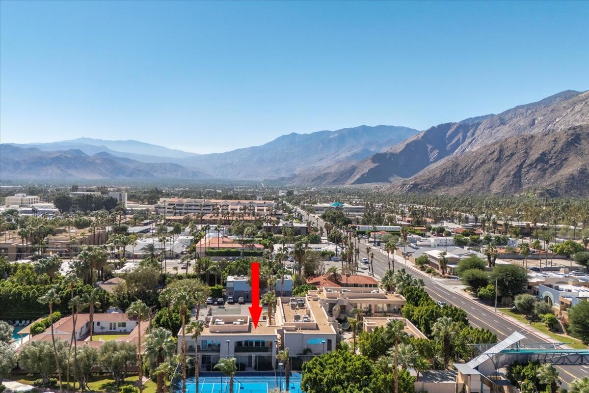 1555 North Chaparral Road, Unit 323 Palm Springs, CA 92262 - Photo 29 of 29 an aerial view of residential houses and city street