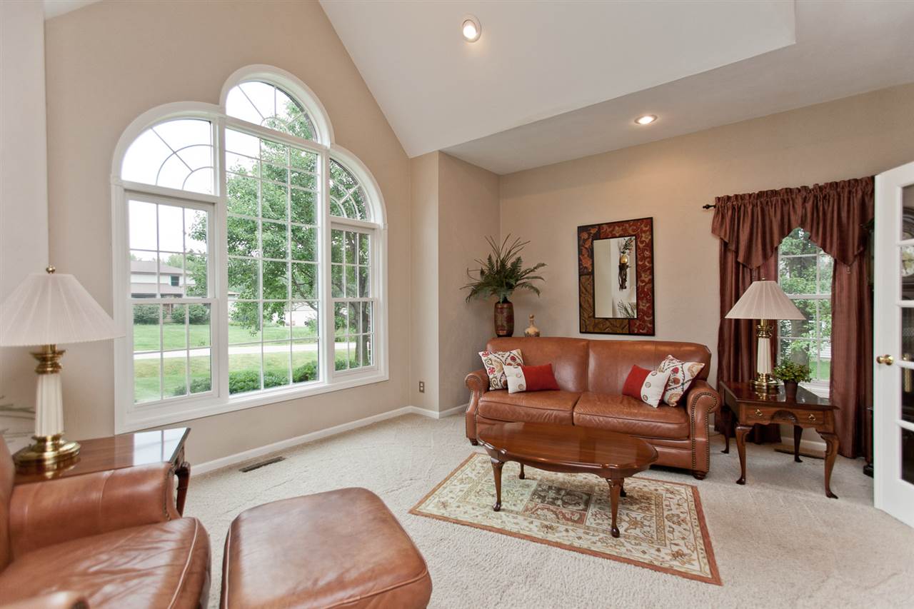 4043 Bruce Road Marion, IA 52302 - Photo 17 of 46 Gallery Image 17