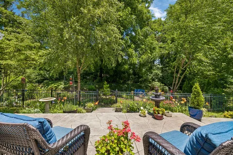 $995,000 | 509 Stonegate Place, Brentwood, TN 37027