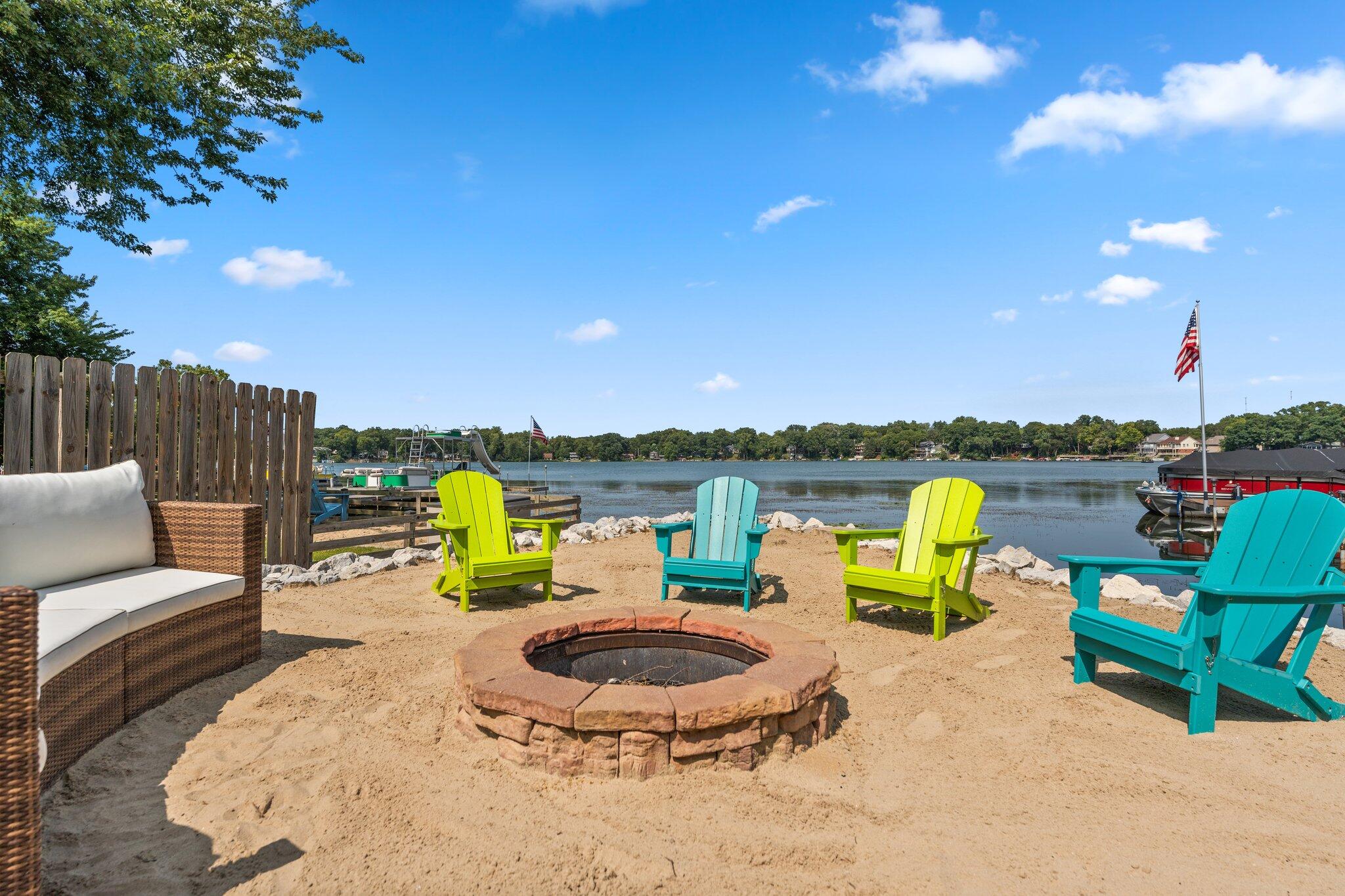 1421 Island Road Valparaiso, IN 46383 - Photo 60 of 70 2048x1365