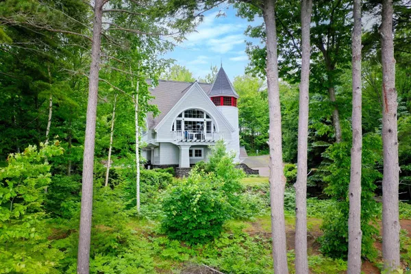 $1,160,000 | 35780 Blue Wing Bay Road, Bayfield, WI 54814