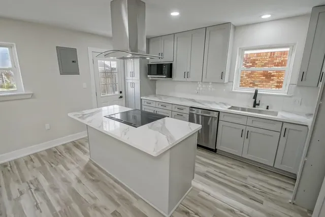 $350,000 | 32 Yosemite Drive, New Orleans, LA 70131