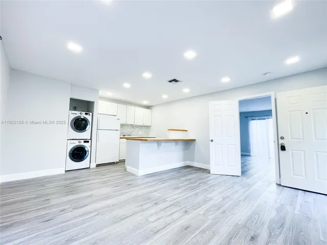 $1,625 | 1826 My Pl Lane, West Palm Beach, FL 33417