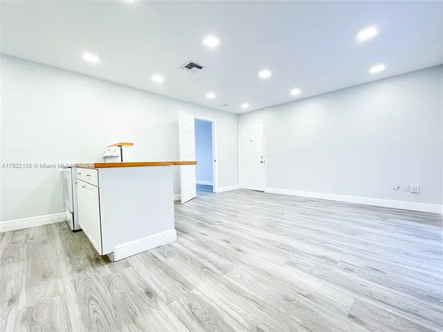 $1,625 | 1826 My Pl Lane, West Palm Beach, FL 33417