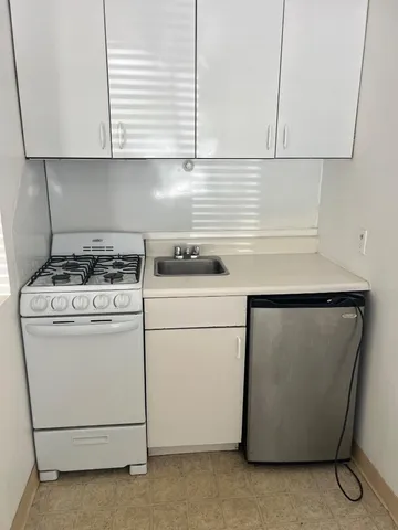 $3,395,000 | 1220 6th Avenue, Belmont, CA 94002