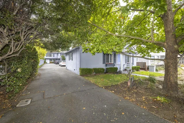 $3,395,000 | 1220 6th Avenue, Belmont, CA 94002