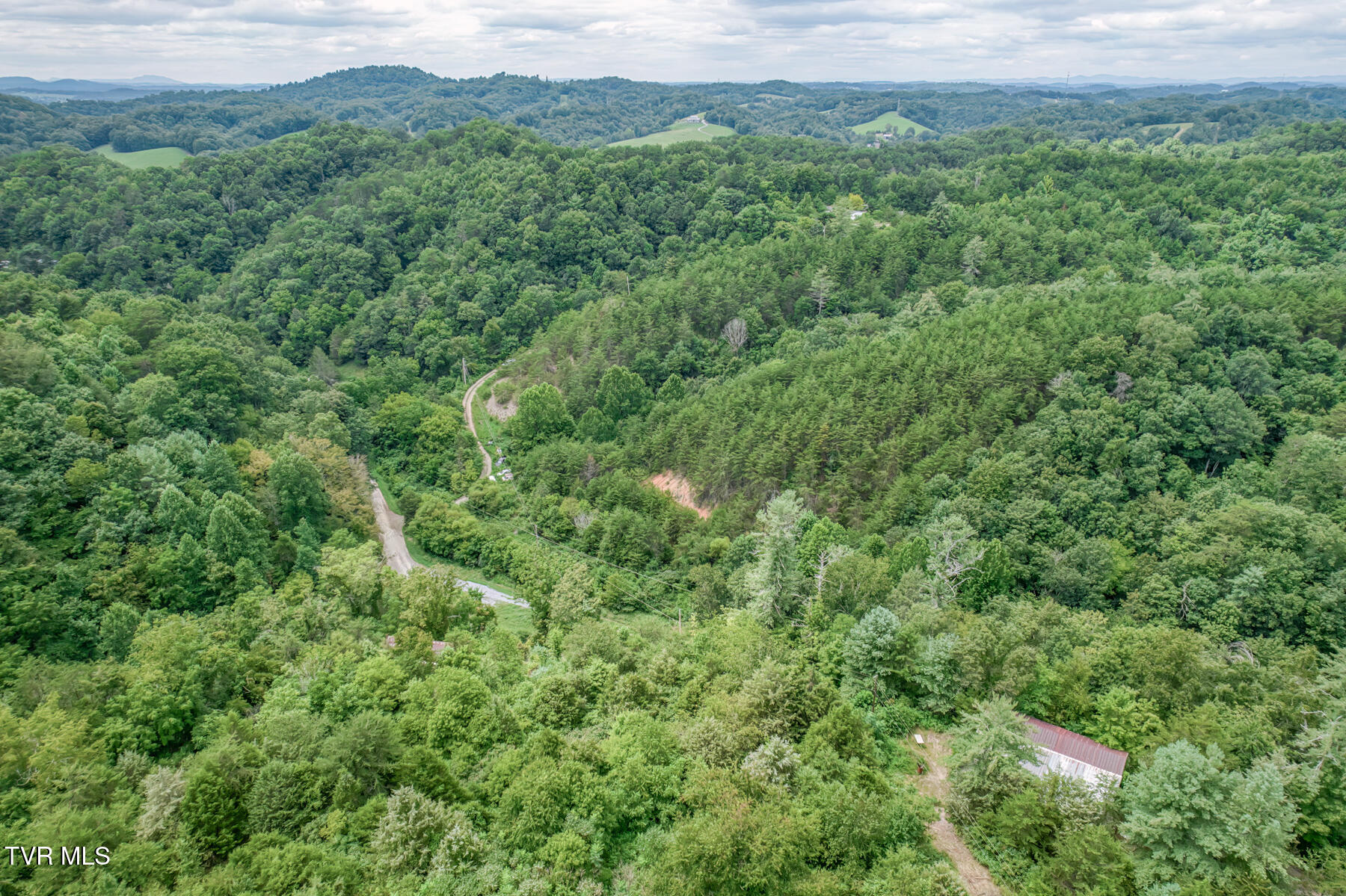 176 Wade Bulla Road Watauga, TN 37694 - Photo 13 of 62 176 Wade Bulla Rd-11