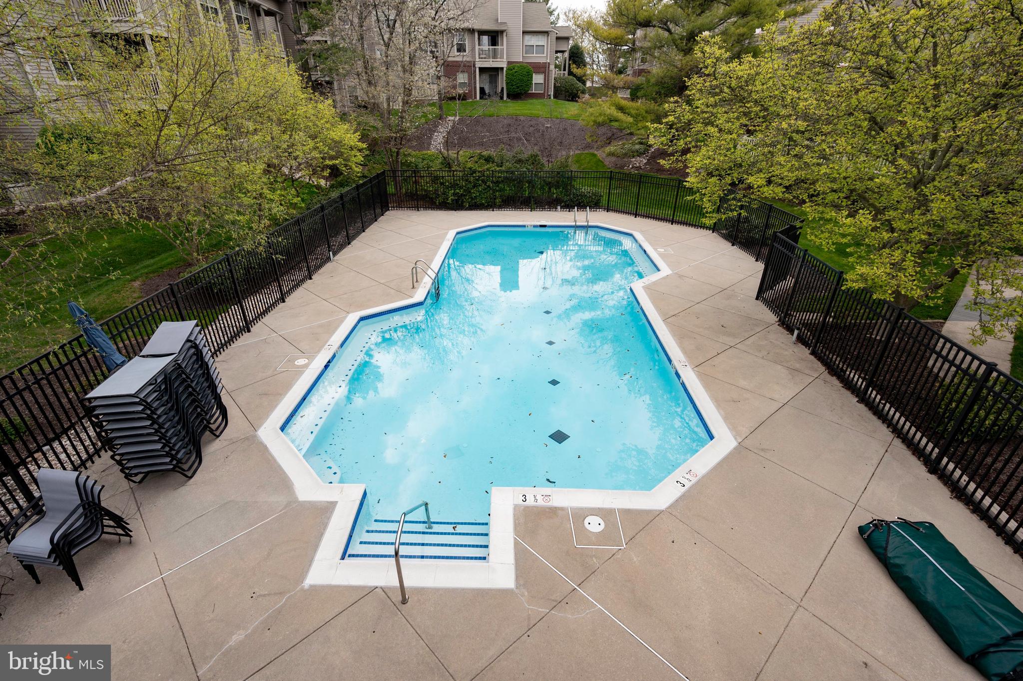 1725 Ascot Way, Unit 1725I Reston, VA 20190 - Photo 31 of 48 CONDO POOL 3