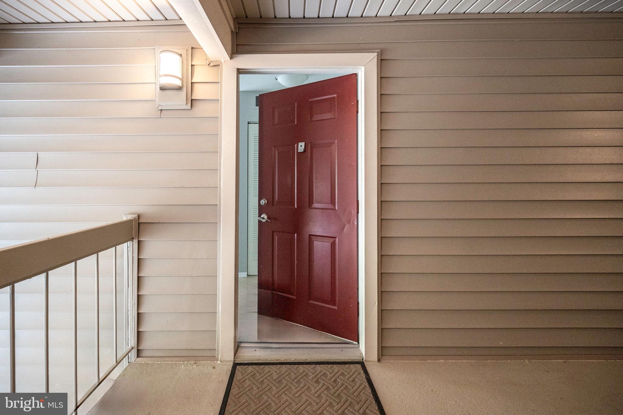 1725 Ascot Way, Unit 1725I Reston, VA 20190 - Photo 4 of 48 FRONT ENTRANCE