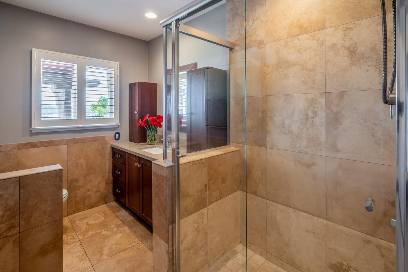 511 Drexel Drive Santa Barbara, CA 93103 - Photo 12 of 27 a bathroom with a sink and a mirror