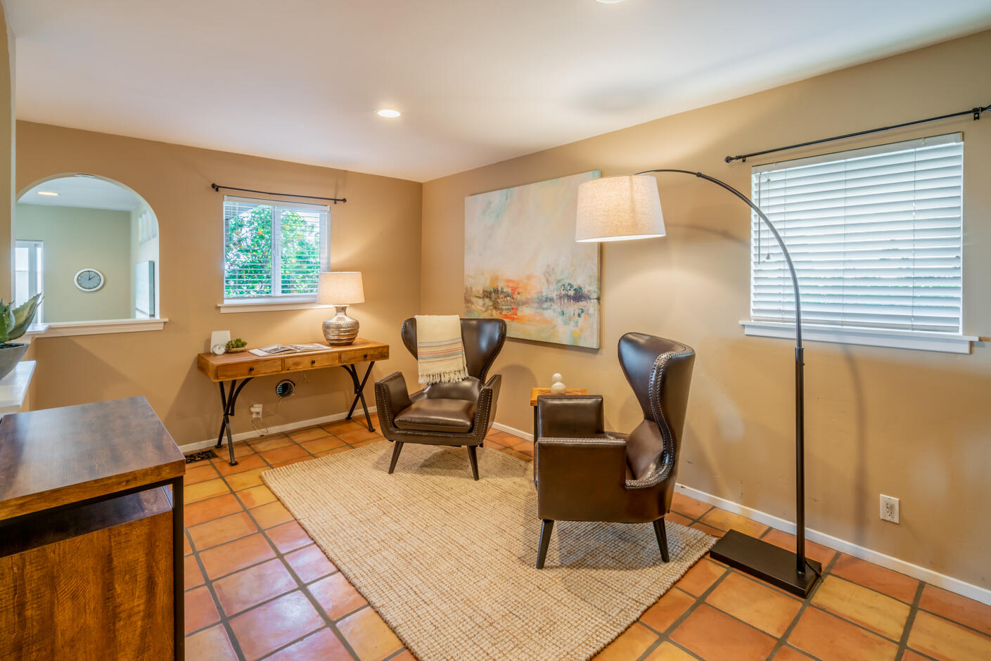 511 Drexel Drive Santa Barbara, CA 93103 - Photo 18 of 27 a living room with furniture