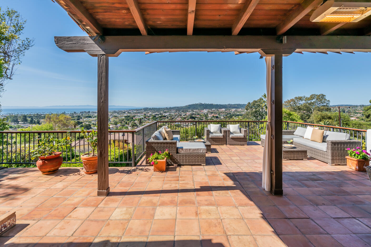 511 Drexel Drive Santa Barbara, CA 93103 - Photo 3 of 27