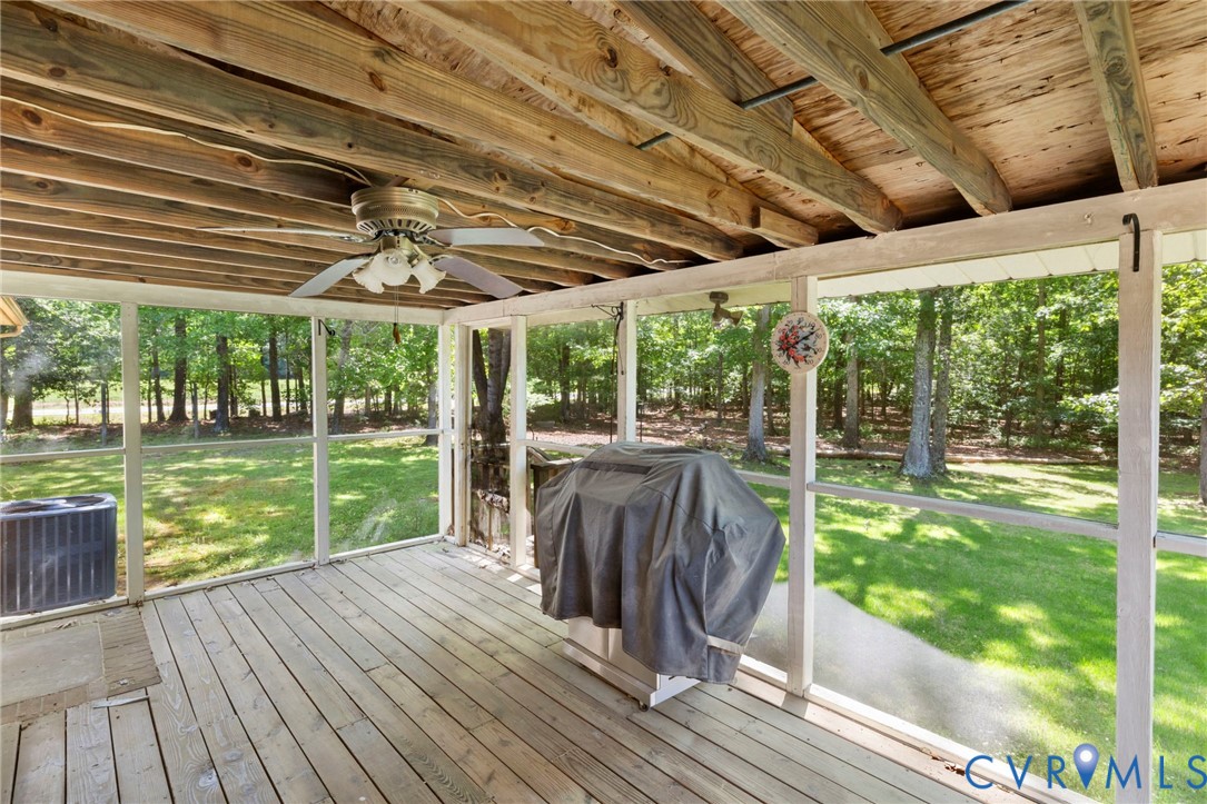 11601 Latane Wood Road Chesterfield, VA 23838 - Photo 22 of 31 Gallery Image 22