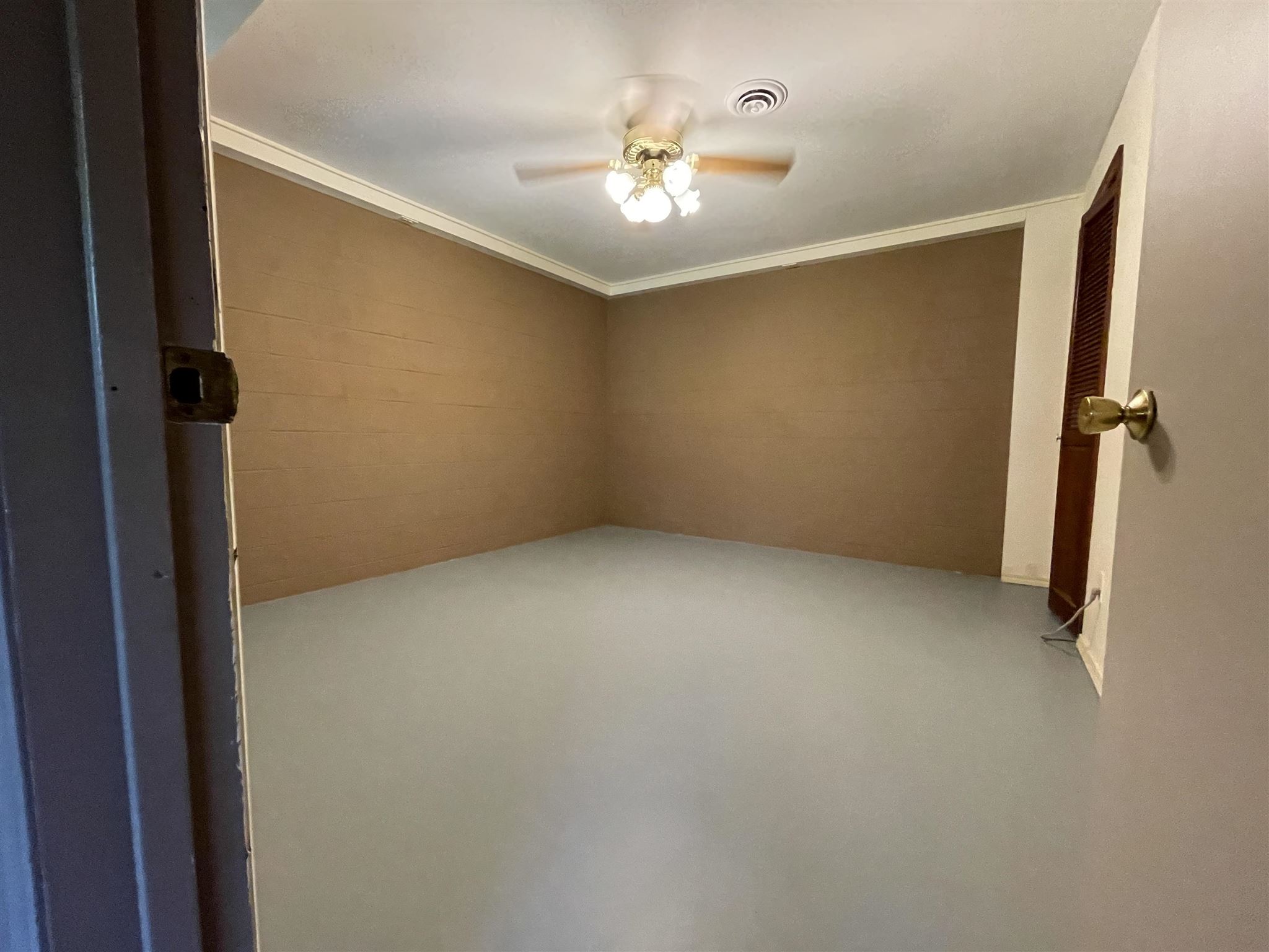 5959 Chautauqua Road Murphysboro, IL 62966 - Photo 11 of 23 Gallery Image 11