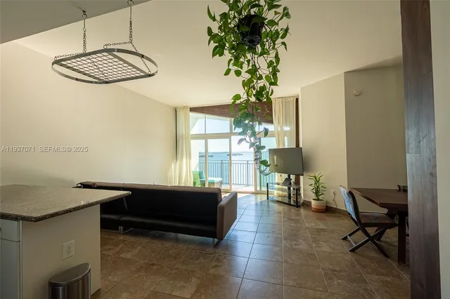 $3,500 | 770 Northeast 69th Street, Unit 8F, Miami, FL 33138