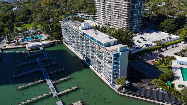 $3,500 | 770 Northeast 69th Street, Unit 8F, Miami, FL 33138