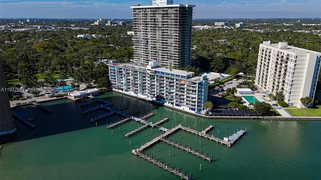 $3,500 | 770 Northeast 69th Street, Unit 8F, Miami, FL 33138