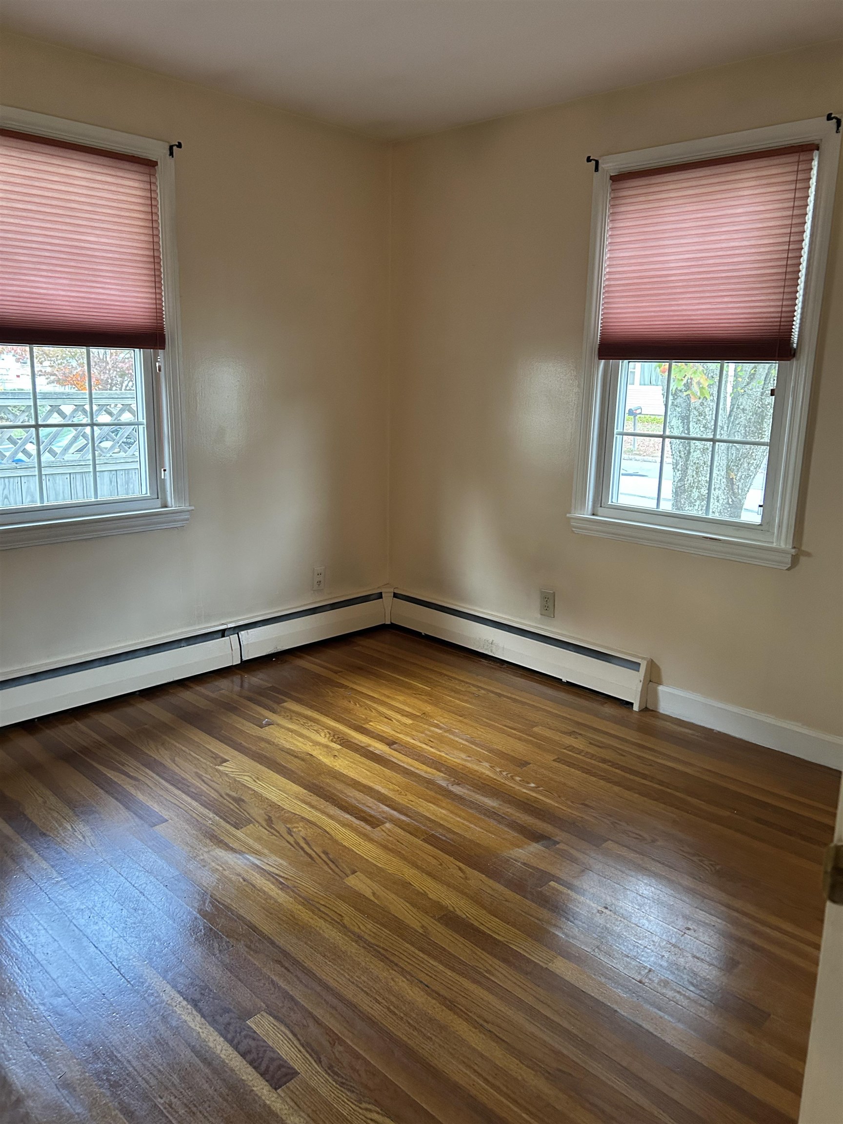 5 Pinedale Street Manchester, NH 03102 - Photo 5 of 6