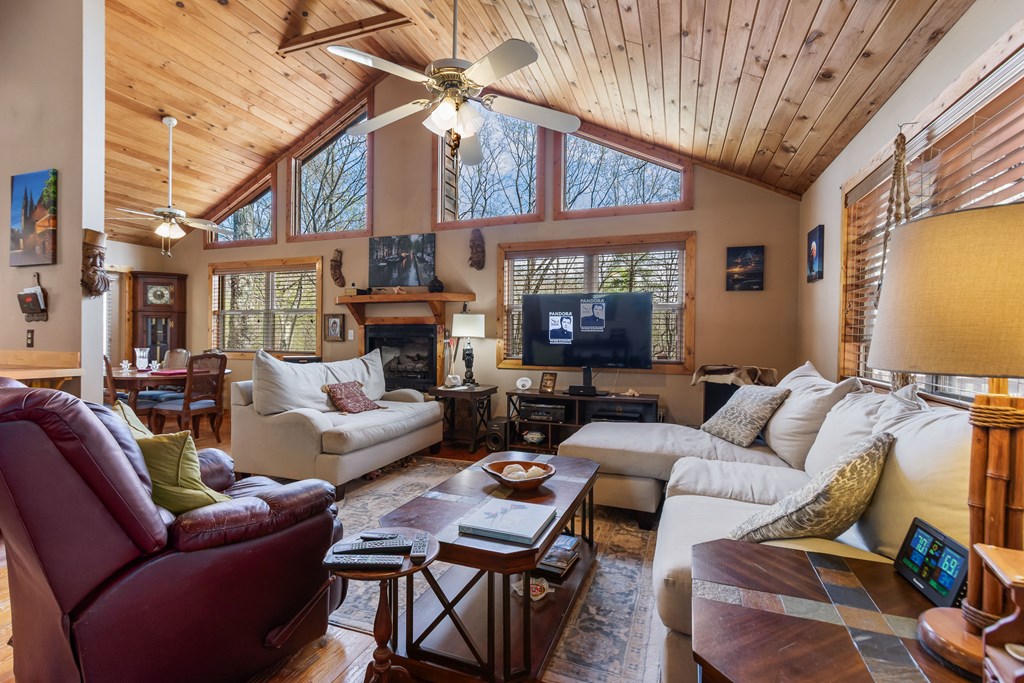 138 Wolf Print Ridge Murphy, NC 28906 - Photo 14 of 60