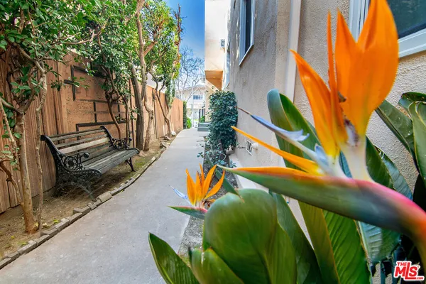 $5,500 | 344 South Rexford Drive, Unit 4, Beverly Hills, CA 90212