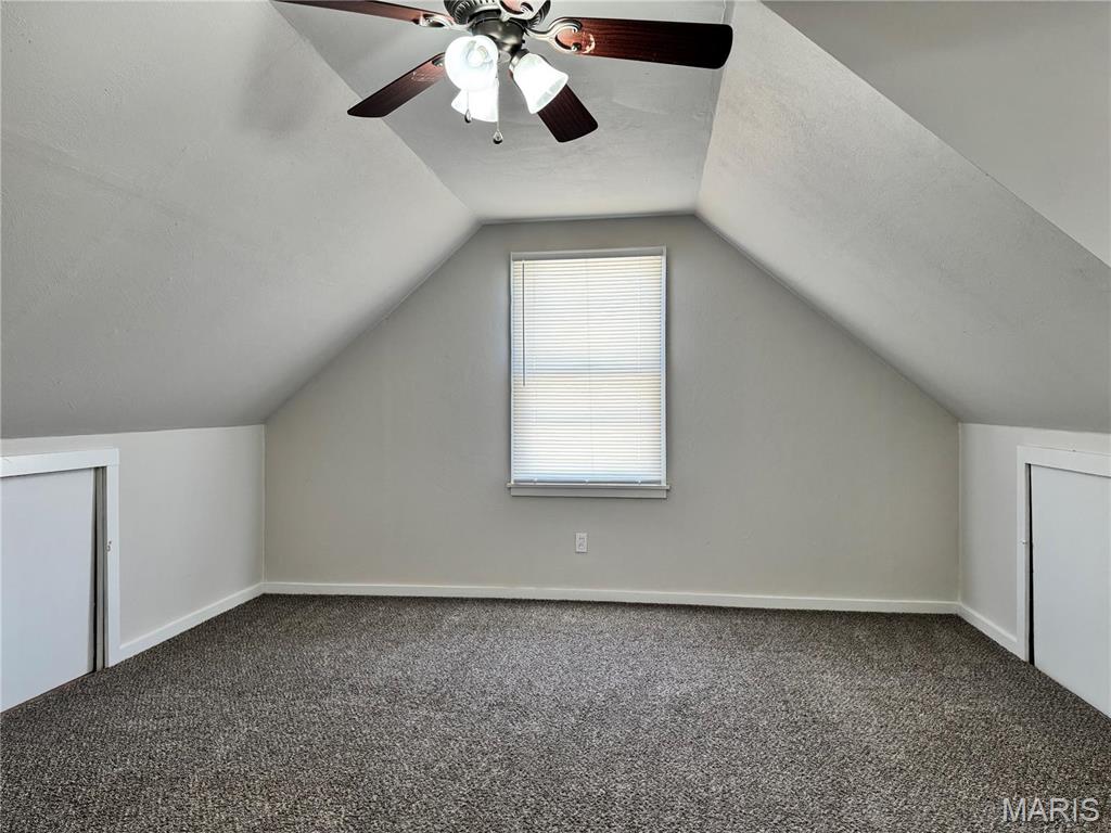 6825 Circleview Drive St. Louis, MO 63123 - Photo 21 of 39