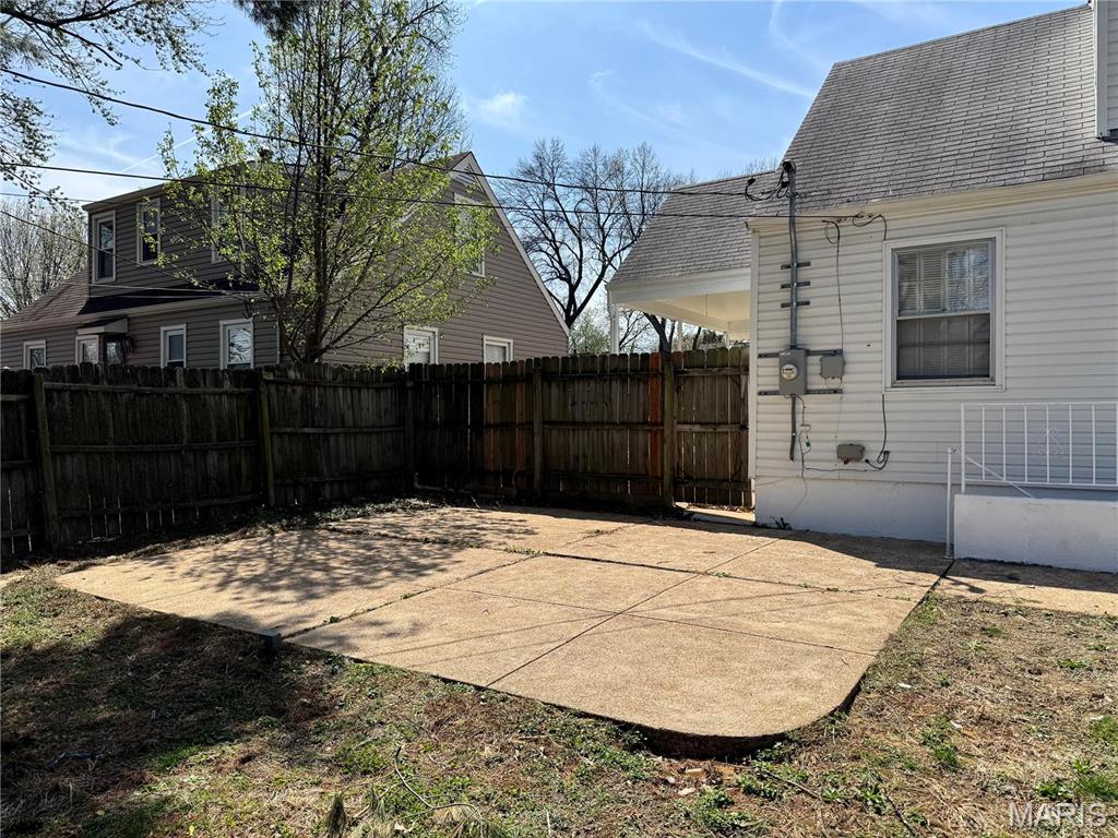 6825 Circleview Drive St. Louis, MO 63123 - Photo 38 of 39