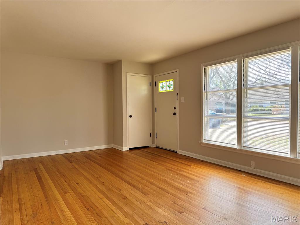 6825 Circleview Drive St. Louis, MO 63123 - Photo 6 of 39