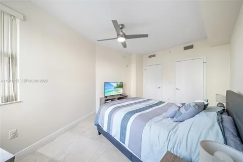 $529,000 | 19900 East Country Club Drive, Unit 816, Aventura, FL 33180