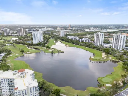$529,000 | 19900 East Country Club Drive, Unit 816, Aventura, FL 33180