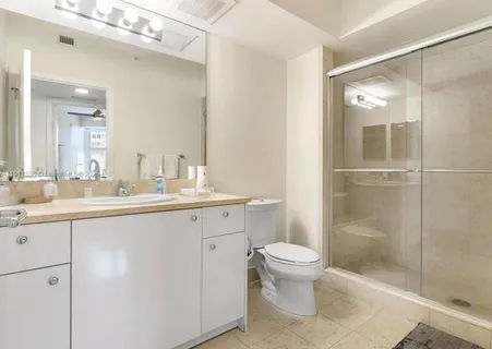 $545,000 | 19900 East Country Club Drive, Unit 816, Aventura, FL 33180