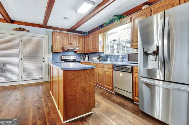 $387,500 | 144 Church Street, Moreland, GA 30259